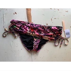 Gibson Latimer : NWT butterfly bikini bottoms